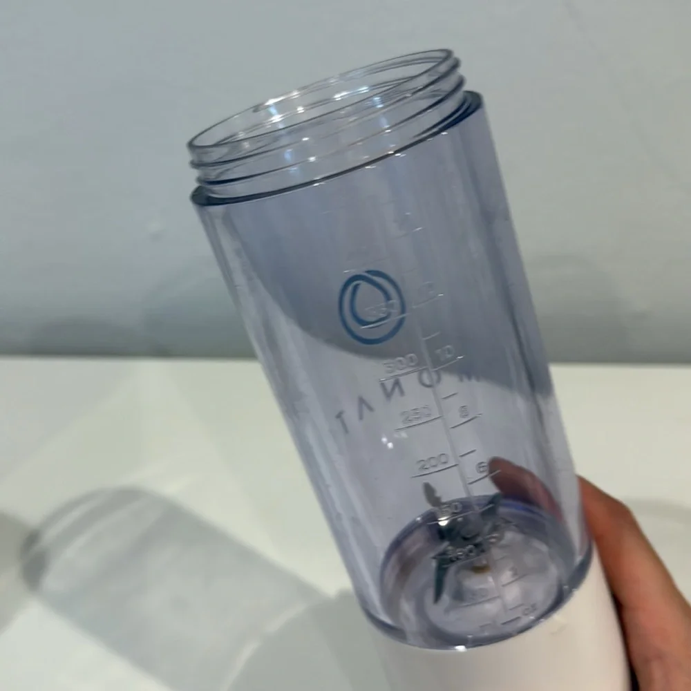 MONAT GLOBAL original blendjet